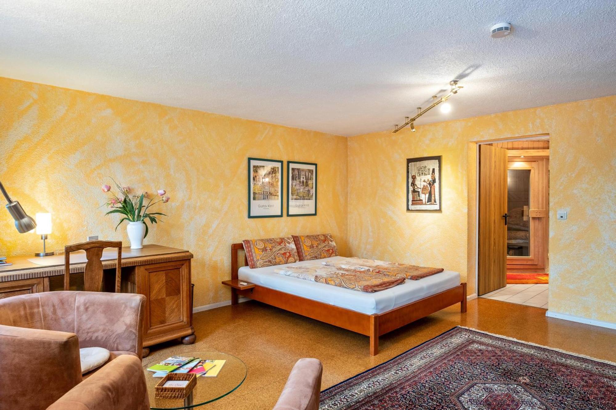 Ferienwohnung Bei Franka Mit Sauna Freiburg im Breisgau Buitenkant foto